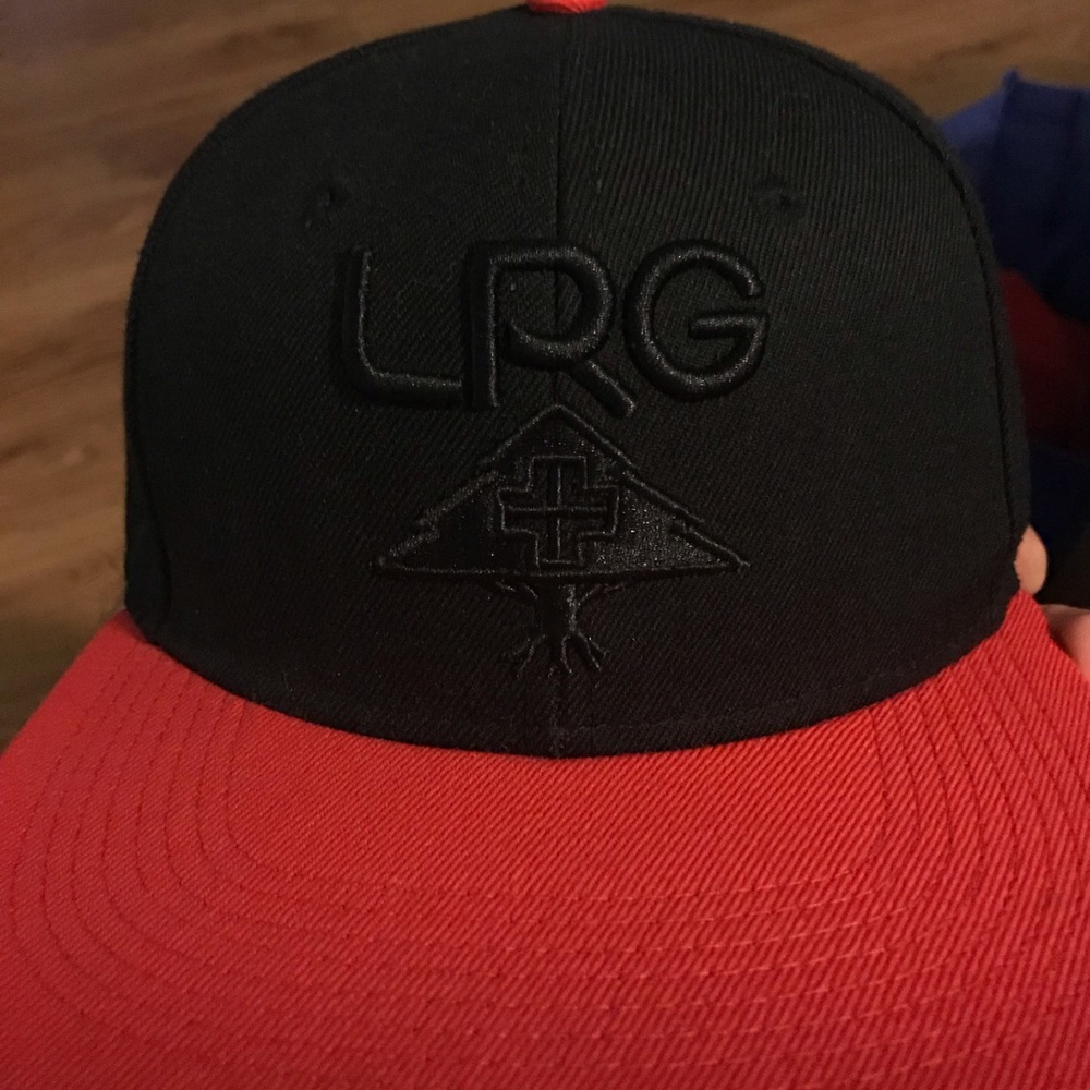 LRG snap back hat